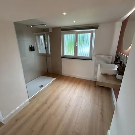 Petite Maison Tres Sympa Qui Accepte Les Animaux Semesterbostad *